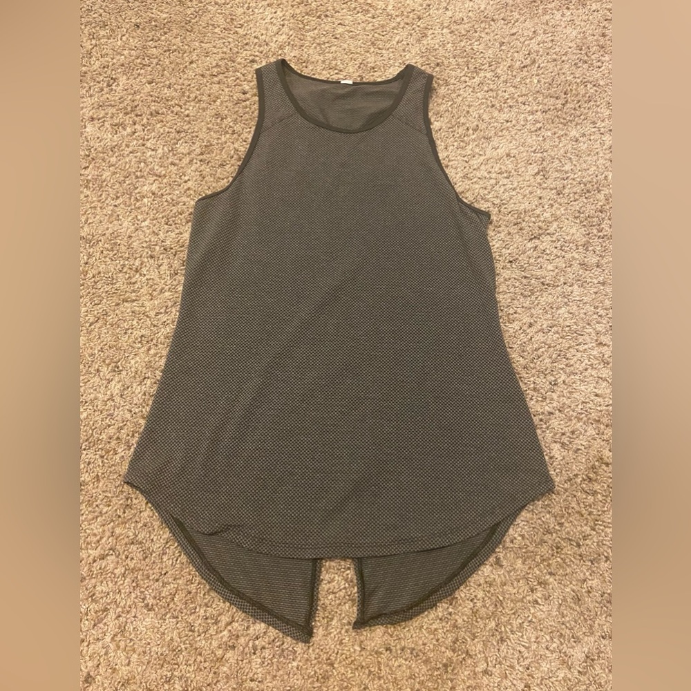 Lululemon Open Up Tank Top Size Small
